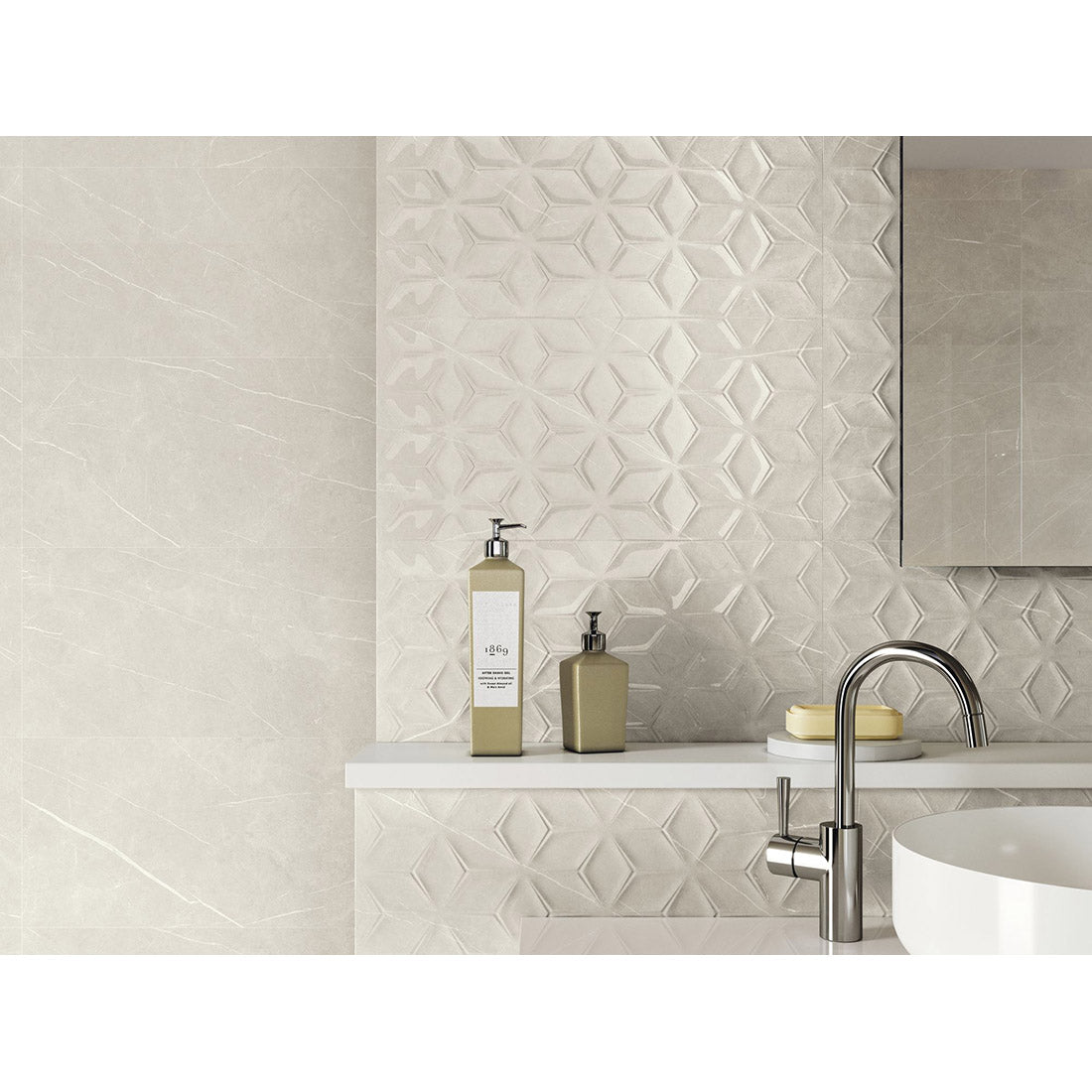 eternal B Corn 30x60 Cream Gloss