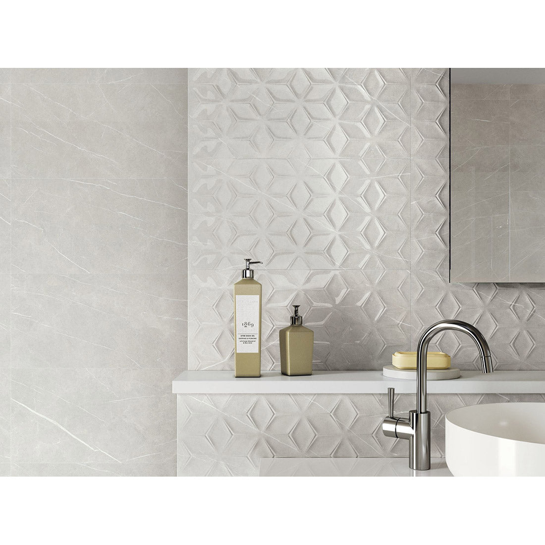 eternal B Corn 30x60 Pearl Gloss