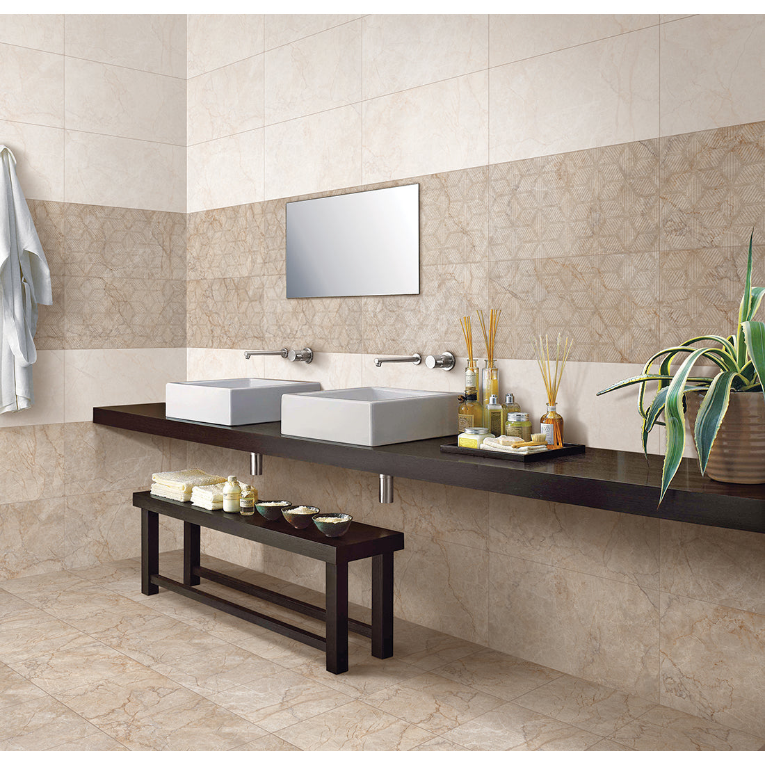 Spring 30x60 Crema Gloss